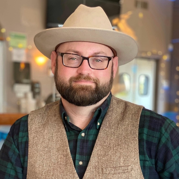 Meet your Posher, Justin - Picture 1 of 1